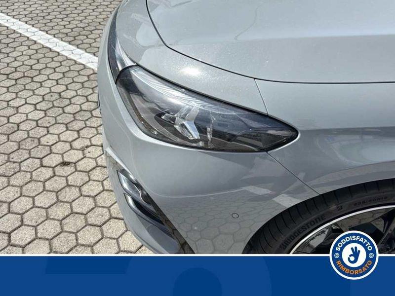 Mercedes-Benz CLA 200 Automatic 4Matic Coupé AMG Line Premium