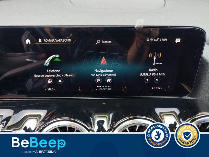 Mercedes-Benz GLA 180 D PREMIUM AUTO