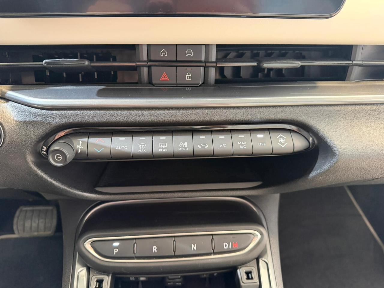 Fiat 600 Hybrid 110 CV DCT MHEV La Prima II