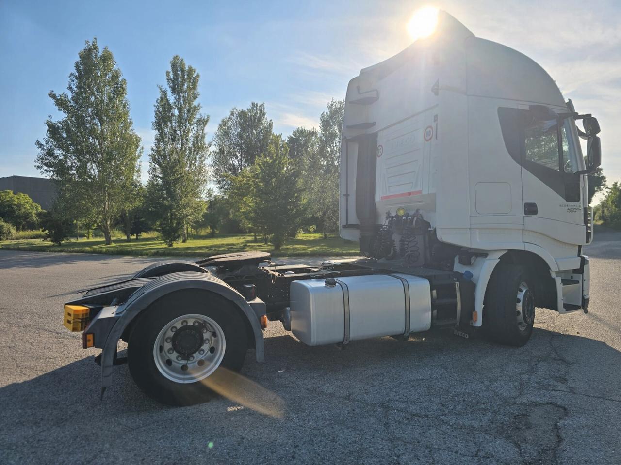 TRATTORE STRADALE IVECO ECOSTRALIS 460