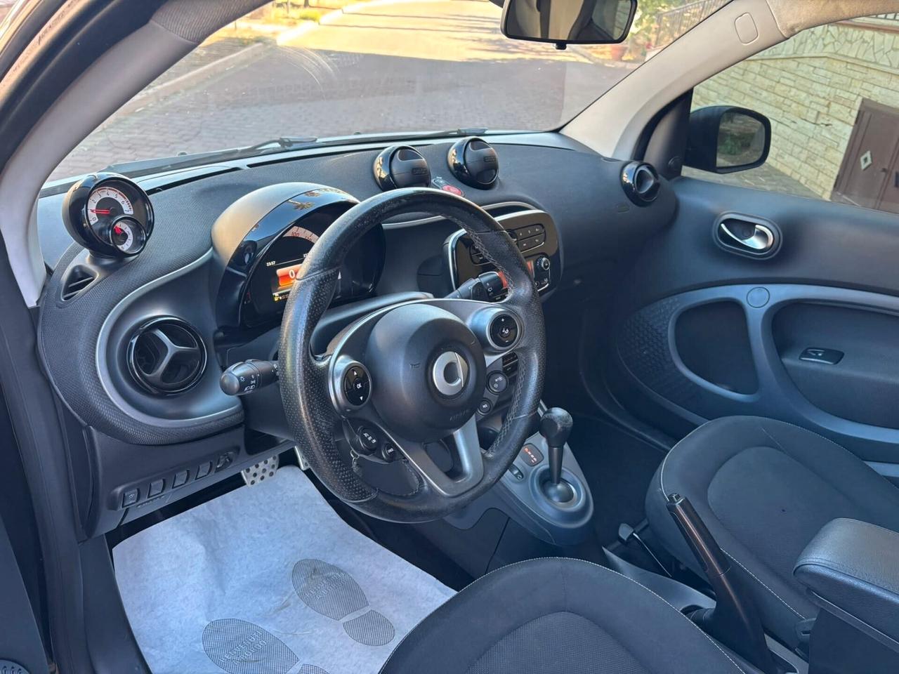Smart ForTwo 70 1.0 Passion**