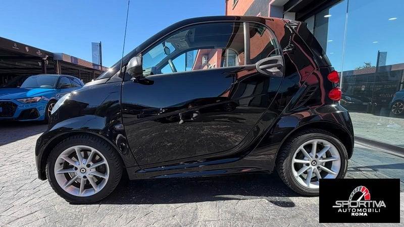 smart fortwo SERVOSTERZO fortwo 1000 62 kW coupé passion