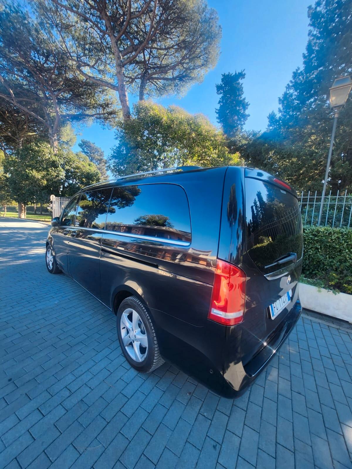 Mercedes-benz V 250 d Automatic 4Matic Premium Extralong