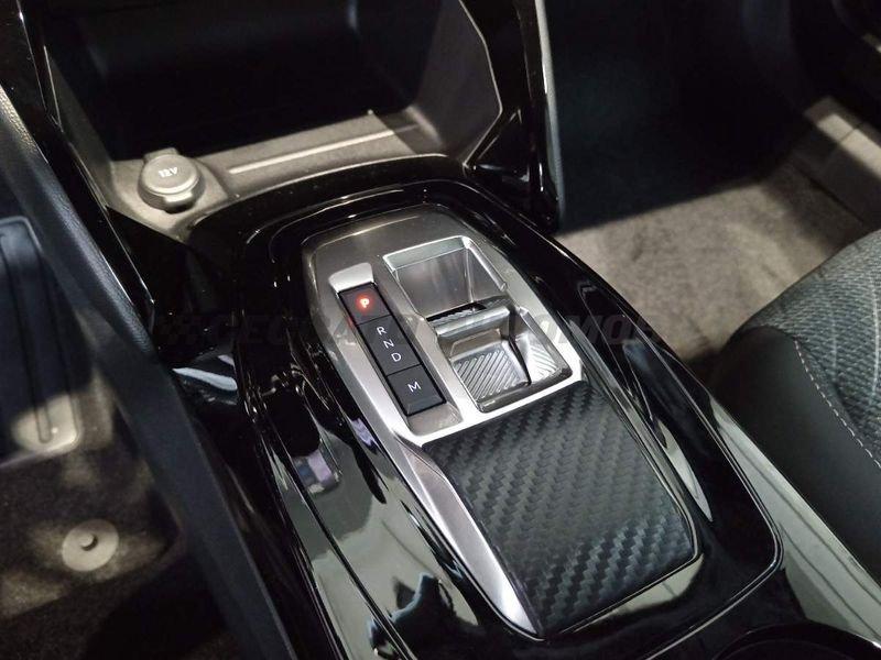 Peugeot 2008 2008 1.2 hybrid Allure 136cv e-dcs6