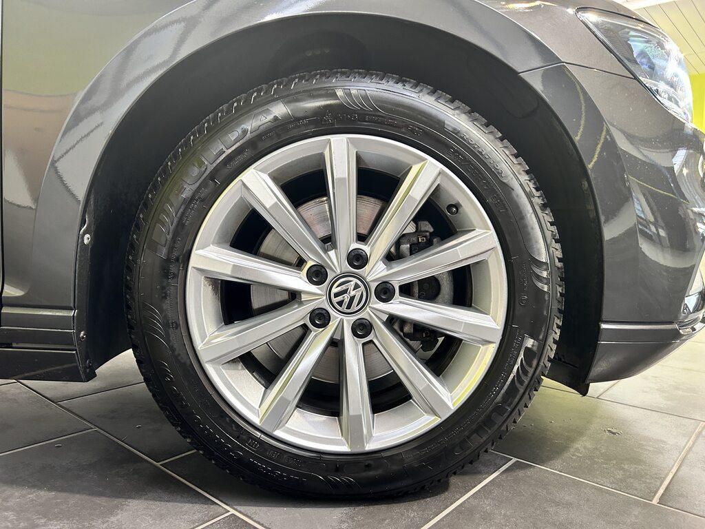 Volkswagen Passat 1.6 TDI SCR BMT Business DSG