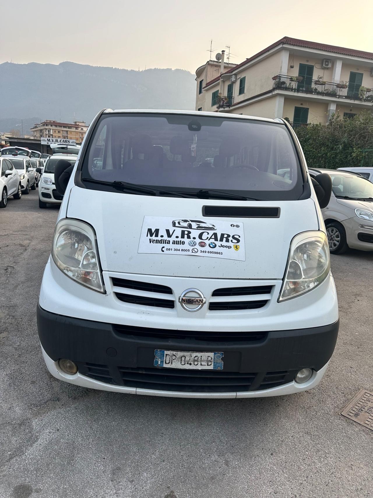 Nissan Primastar C29 2.5 dCi 150CV PC-TN Combi Smart