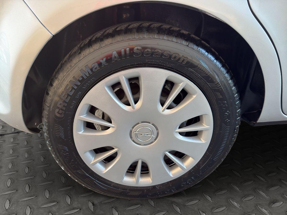 OPEL - Corsa - 1.2 16V 85CV 5 porte Club