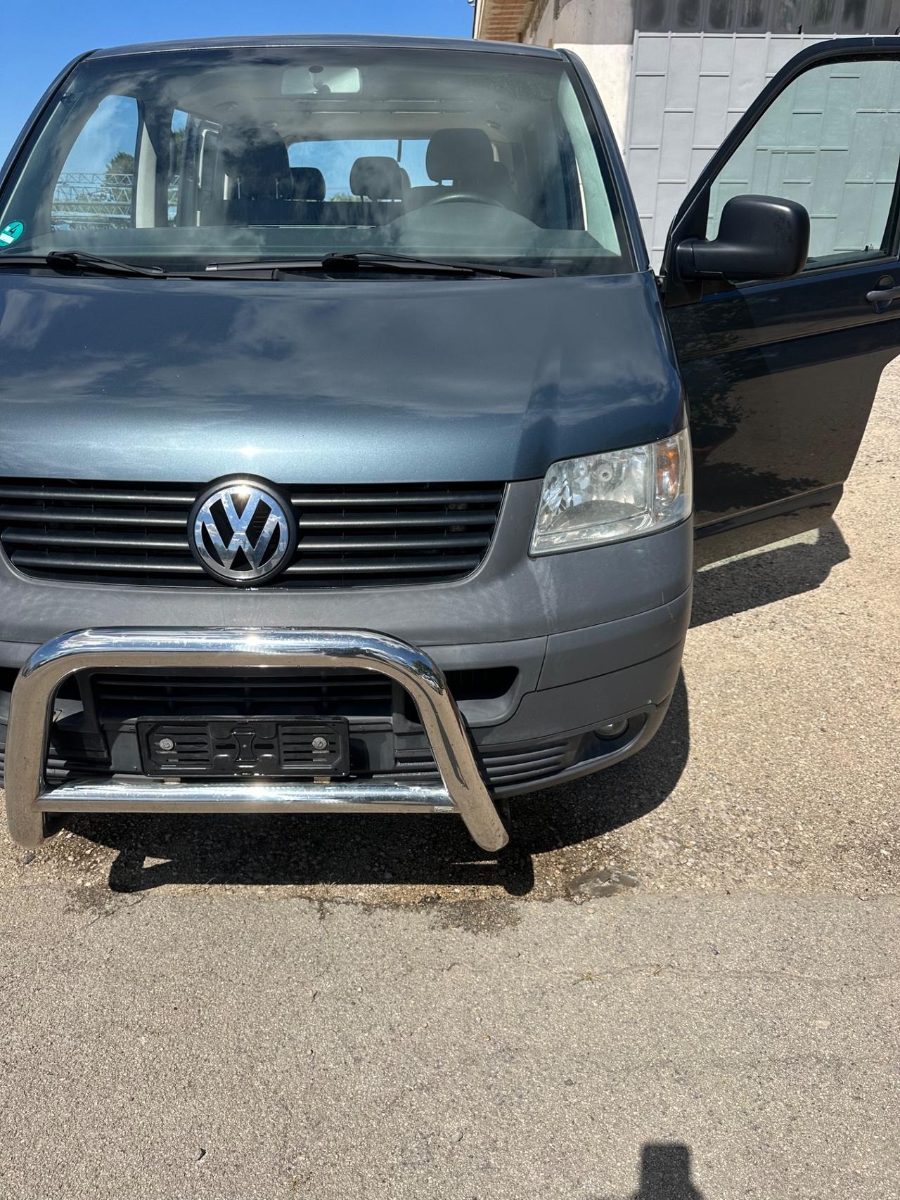 Volkswagen T5 Caravelle 2.5 TDI 8 posti