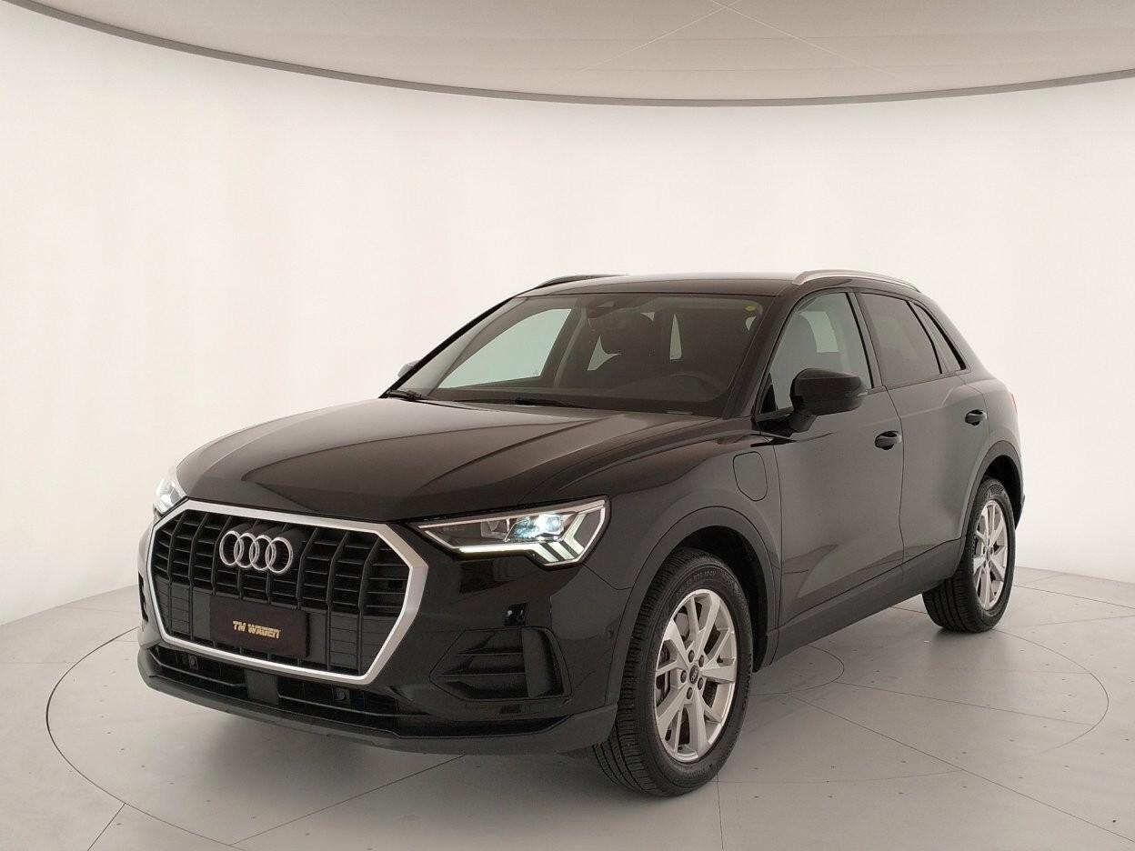 AUDI Q3 45 1.4 tfsi e Business s-tronic - IVA ESPOSTA