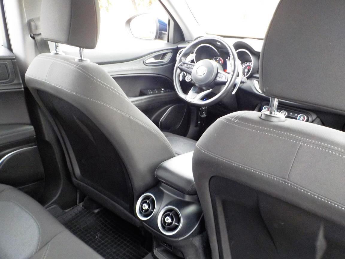 Alfa Romeo Stelvio 2.2 Turbodiesel 190 CV AT8 Q4 Business