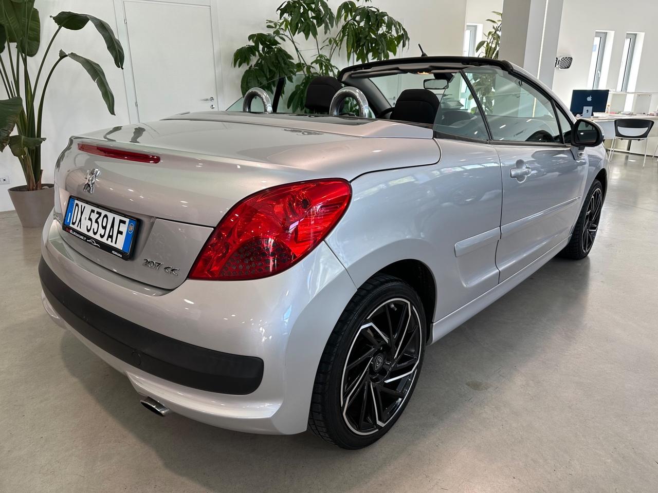 Peugeot 207 1.6 VTi 120CV CC Tecno NEOPATENTATI