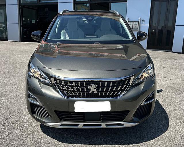 PEUGEOT 3008 BlueHDi 130 S&S EAT8 Allure