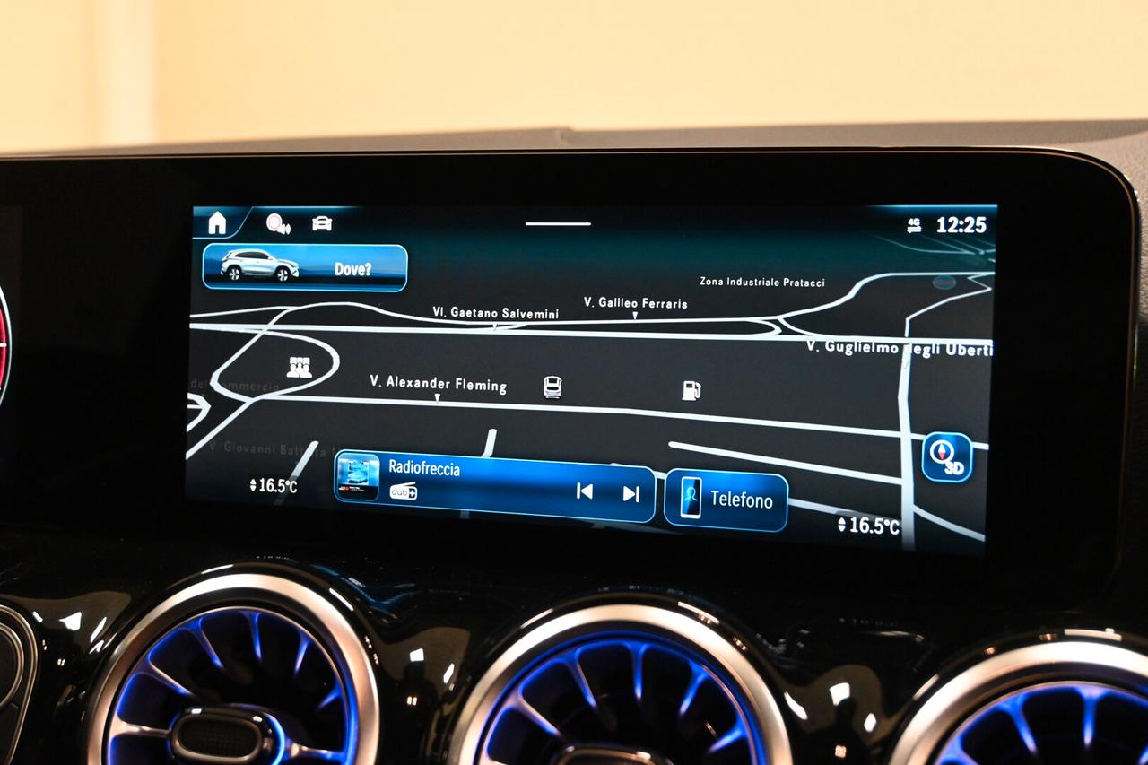MERCEDES GLA (H247) GLA 200 d Automati...