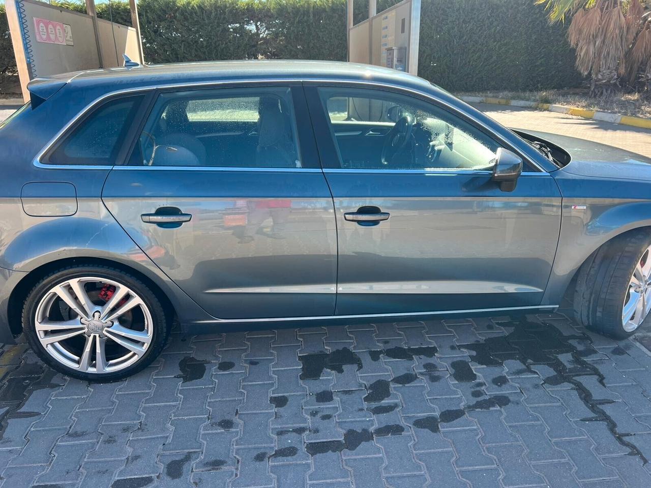 Audi A3 SPB 1.6 TDI S LINE S TRONIC