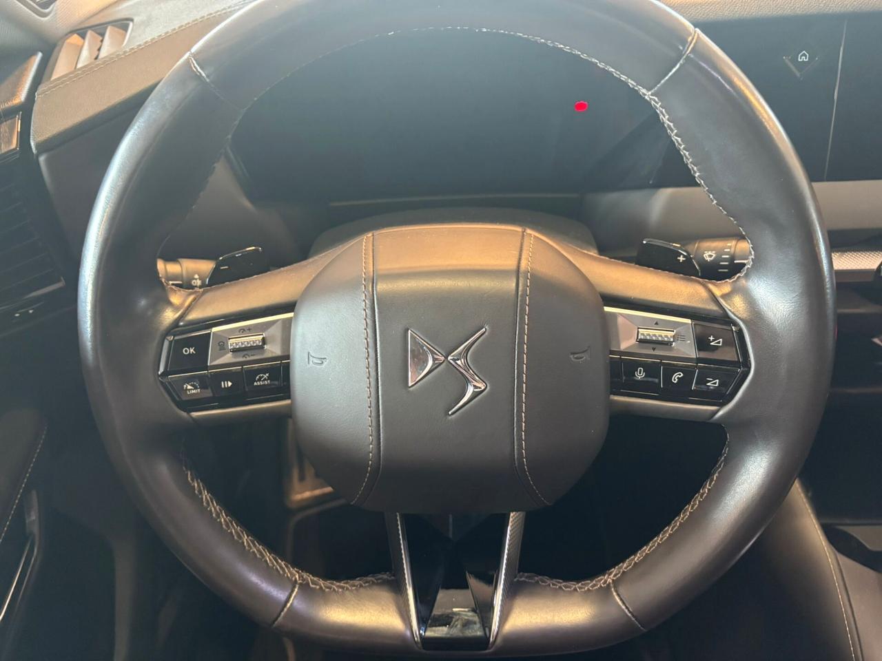Ds DS4 CROSS RIVOLI BlueHDi 130 aut. SPOTICAR