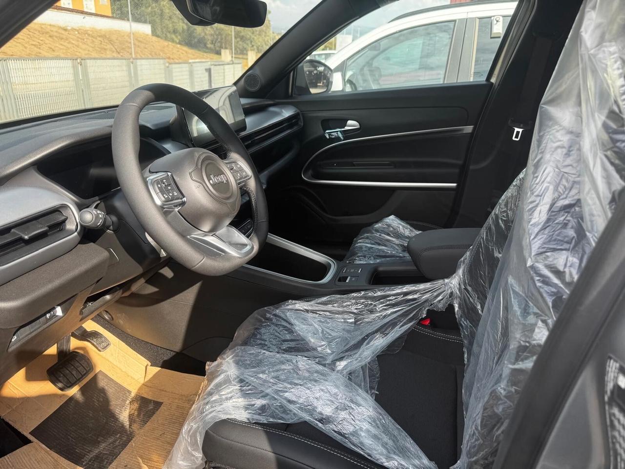 Jeep Avenger 1.2 Turbo 110 CV MHEV Summit