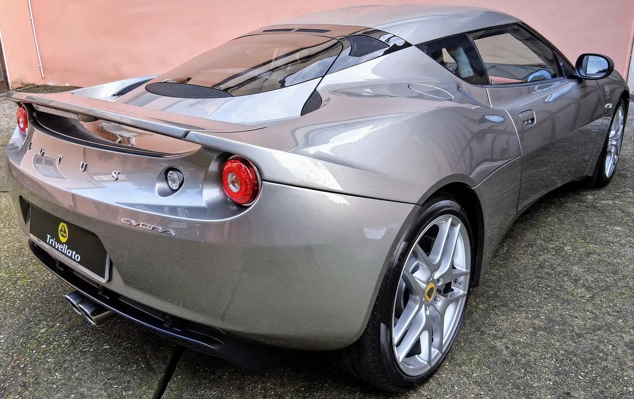 Lotus Evora 2+0