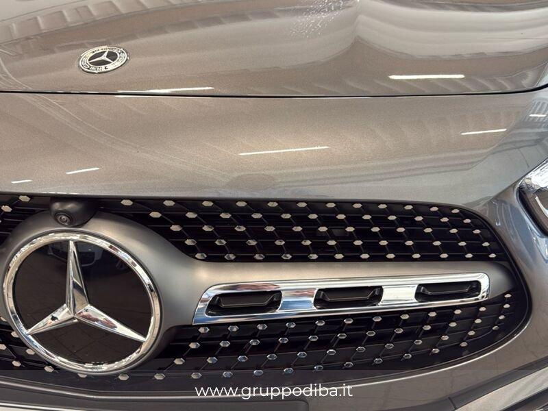 Mercedes-Benz GLA GLA-H247 2023 200 d AMG Line Advanced Plus auto