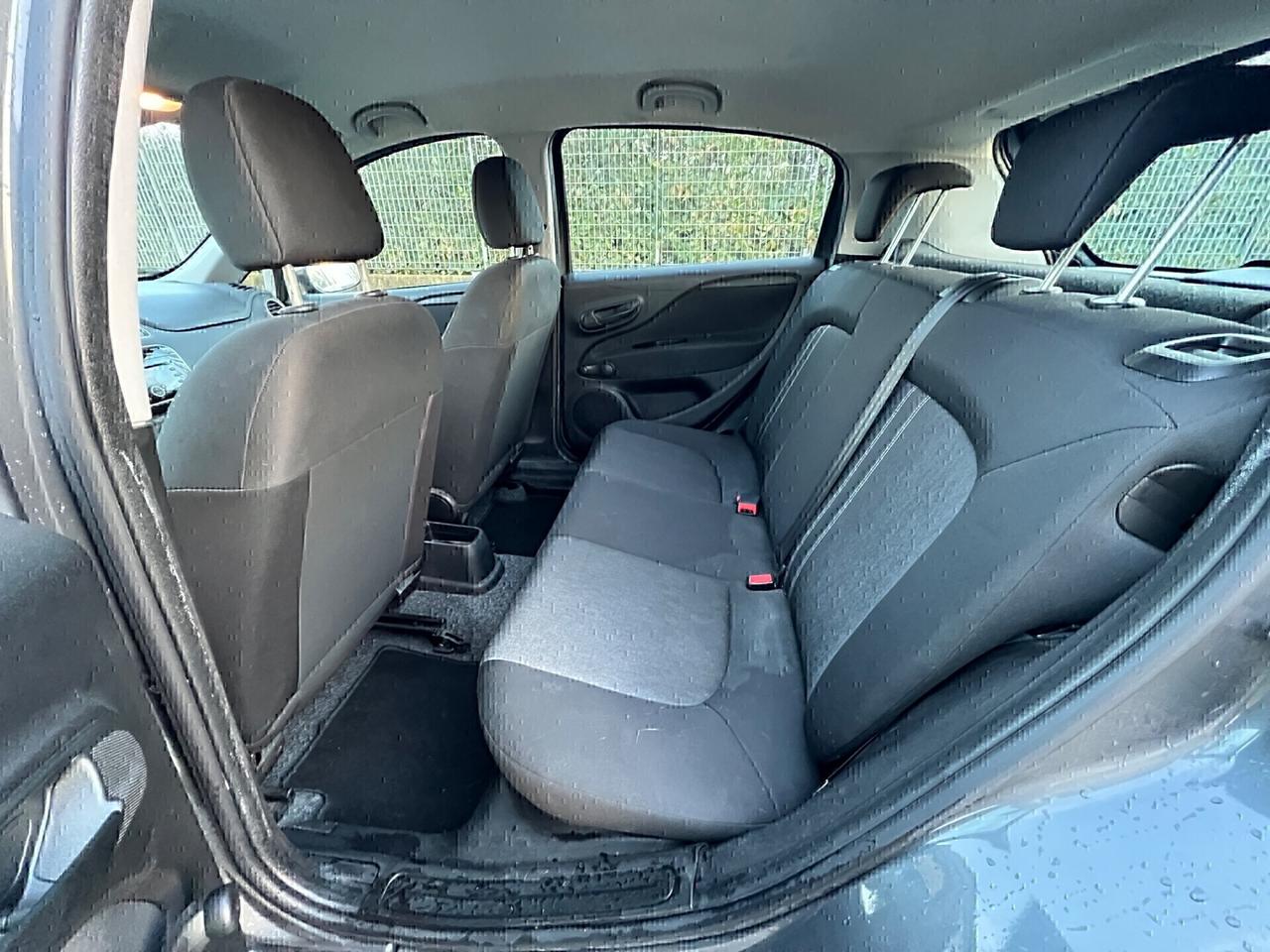 Fiat Punto 1.2 5 porte Lounge GPL