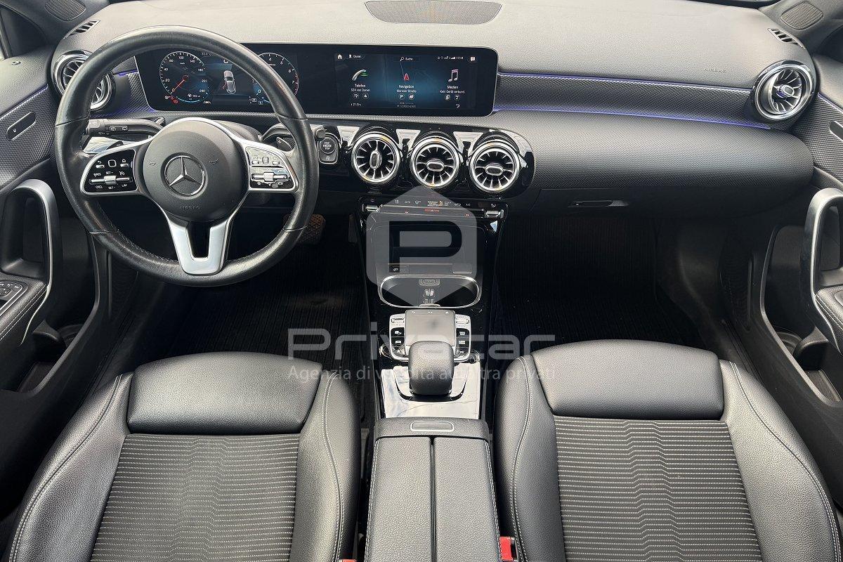 MERCEDES A 200 Sport