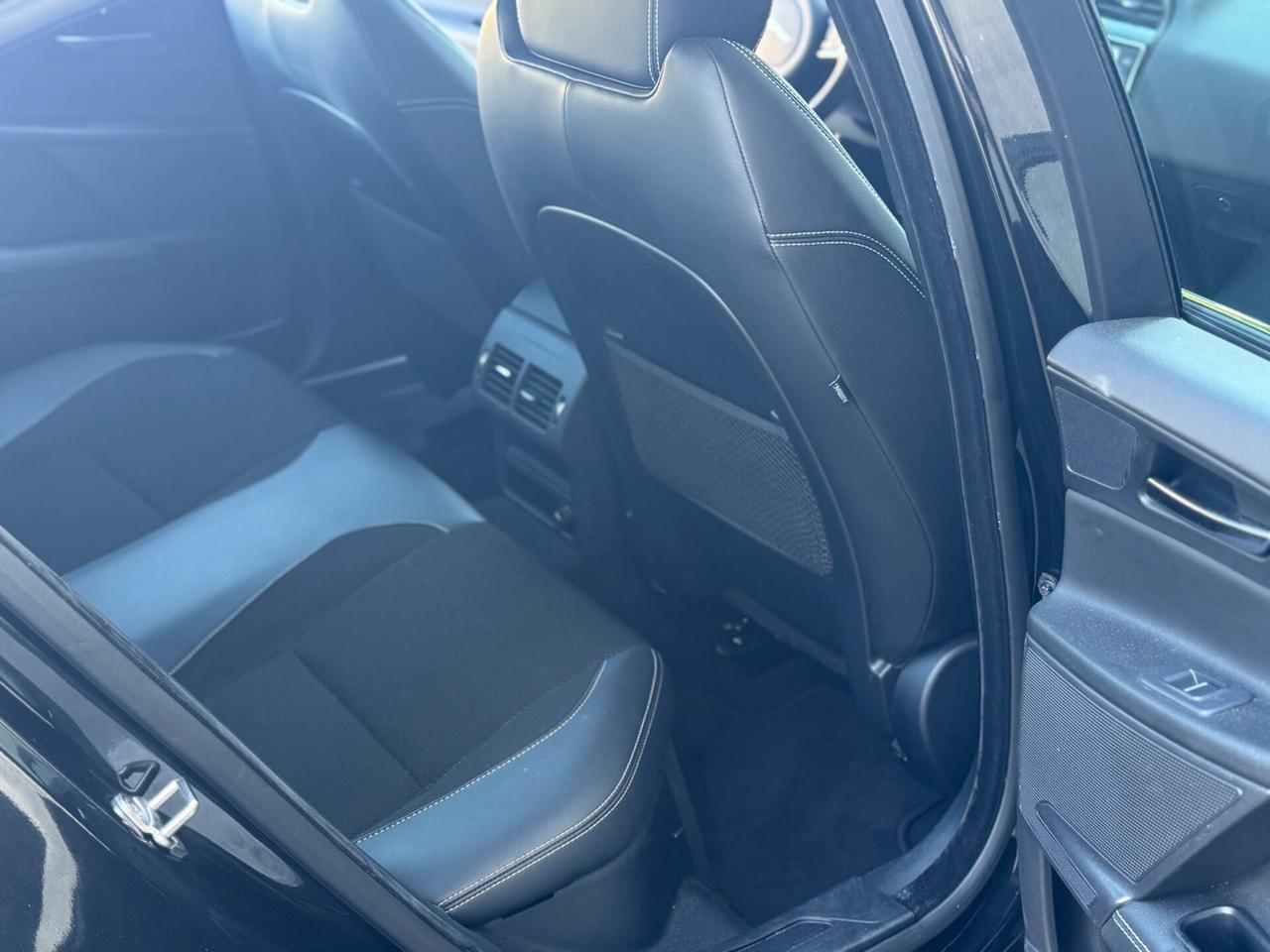 Jaguar XE 2.0 D Turbo aut. R-Sport Tetto , Euro 6 !