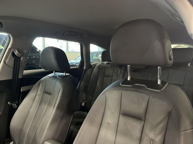 Audi A4 Audi Avant Business Advanced 40 TDI quattro 150(204) kW(CV) S tronic