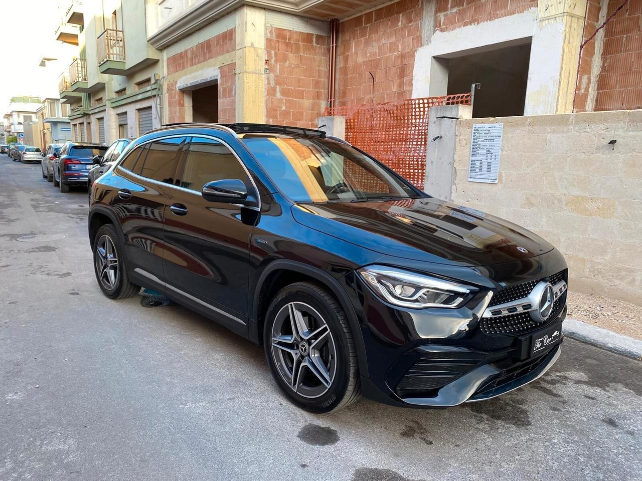 MERCEDES GLA 250DE EQ-POWER PREMIUM 1.3 160CV TETTO NAVI CAM ANNO 2021
