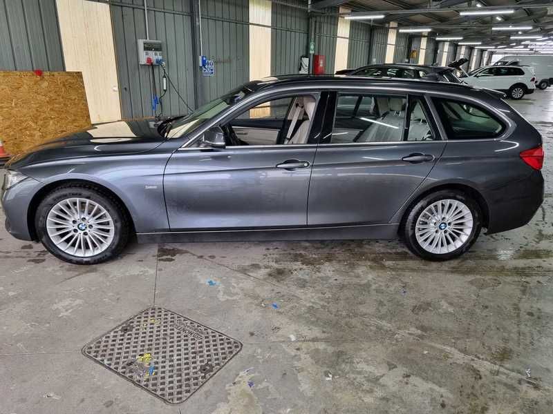 BMW 318 Luxury Touring Autom.