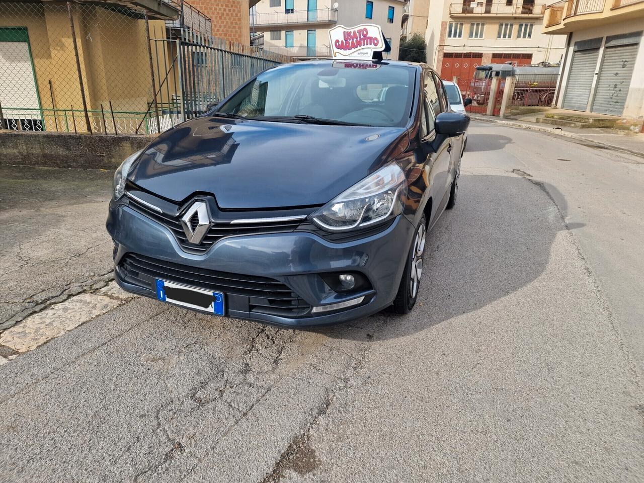 Renault Clio dCi 8V 75 CV 5 porte Duel