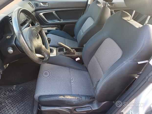 Subaru Legacy 2.0 16V GX Gpl