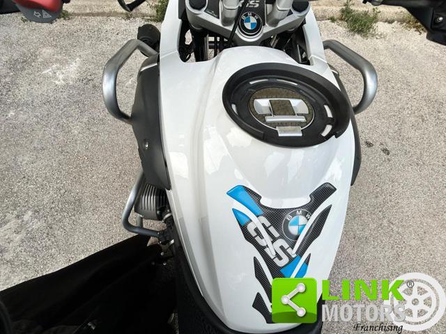 BMW R 1200 GS .
