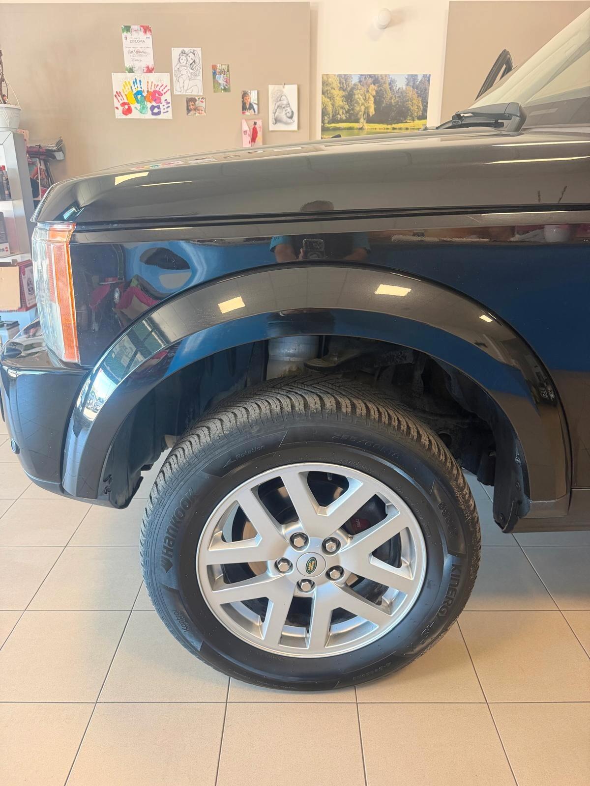 Land Rover Discovery 3 2.7 TDV6 HSE