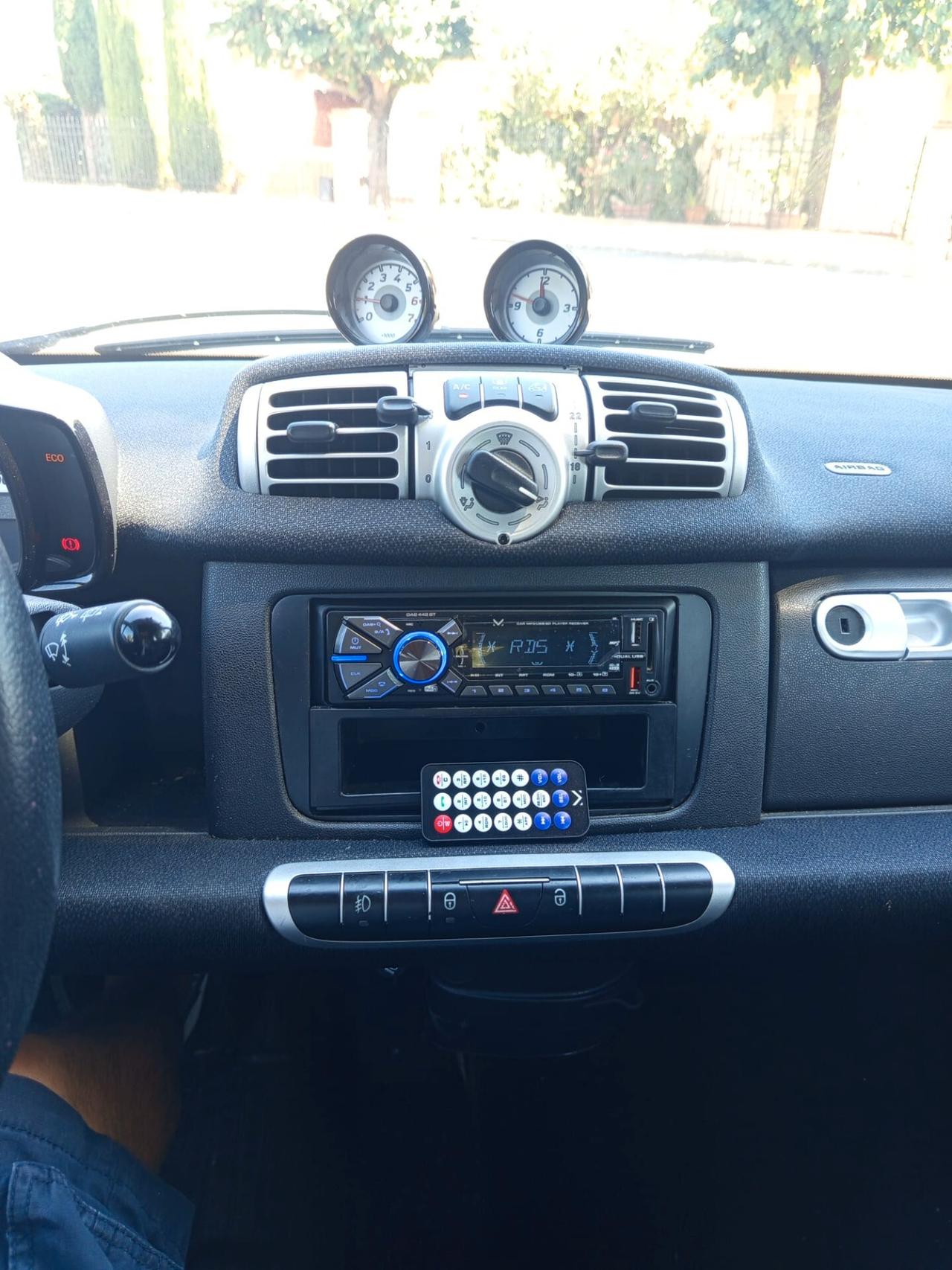 Smart ForTwo 1000 52 kW coupé passion