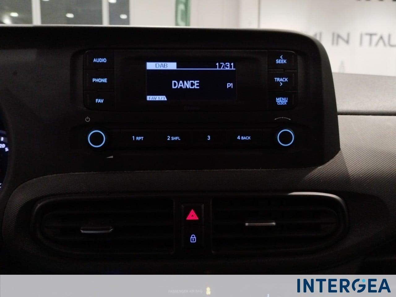 HYUNDAI i10 1.0 Tech Connect Pack econext Gpl