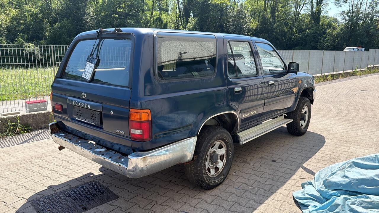 Toyota 4-Runner Hilux 2.4 diesel 4 porte LN 105 Pick-up