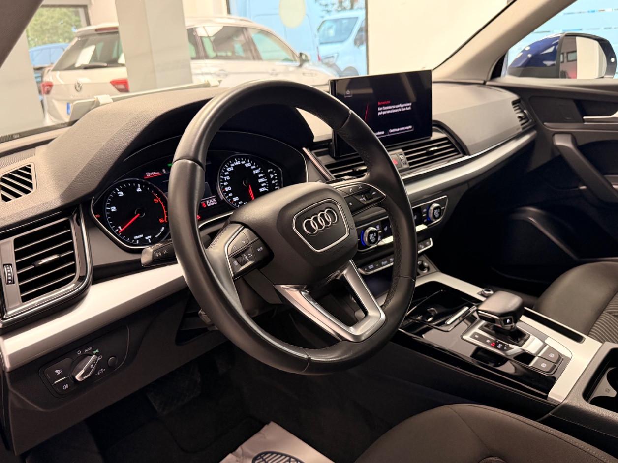 Audi Q5 2.0 tdi S-tronic 163cv Iva esposta