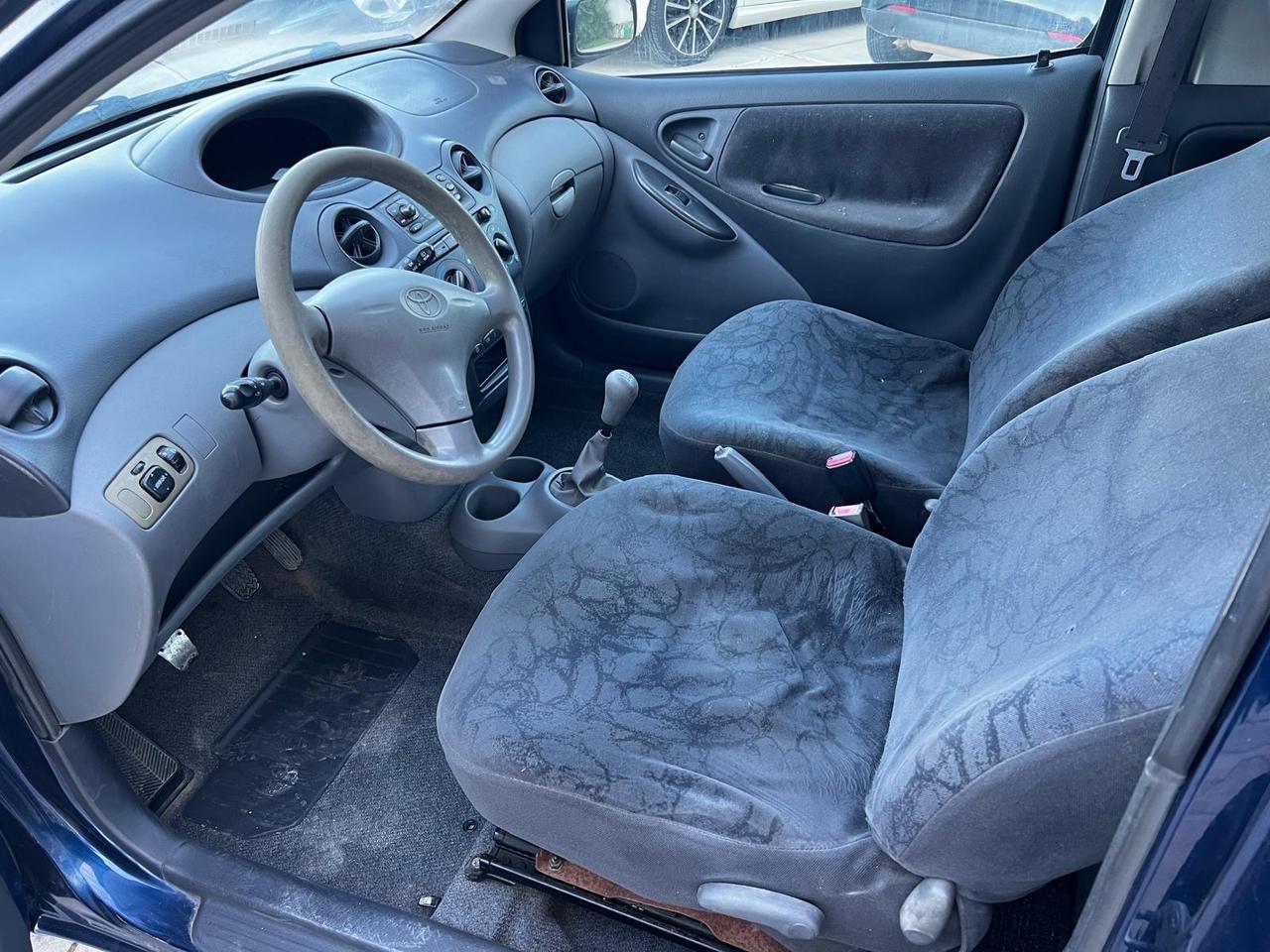 Toyota Yaris 1.3i 16V cat 3 porte aut. Sol