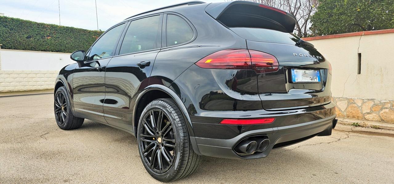 Porsche Cayenne S 4.1 Diesel