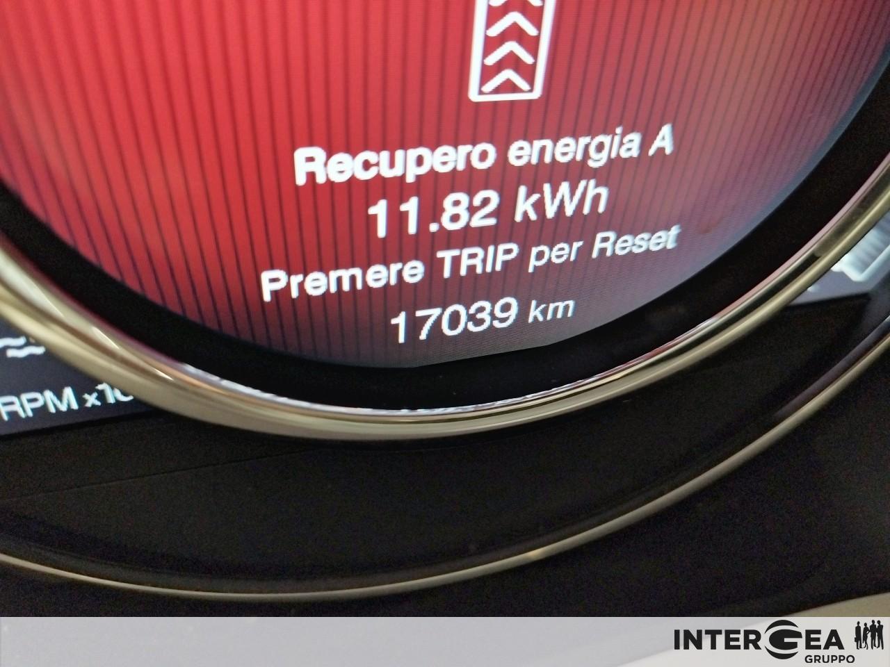 FIAT 500C 1.0 hybrid Dolcevita 70cv