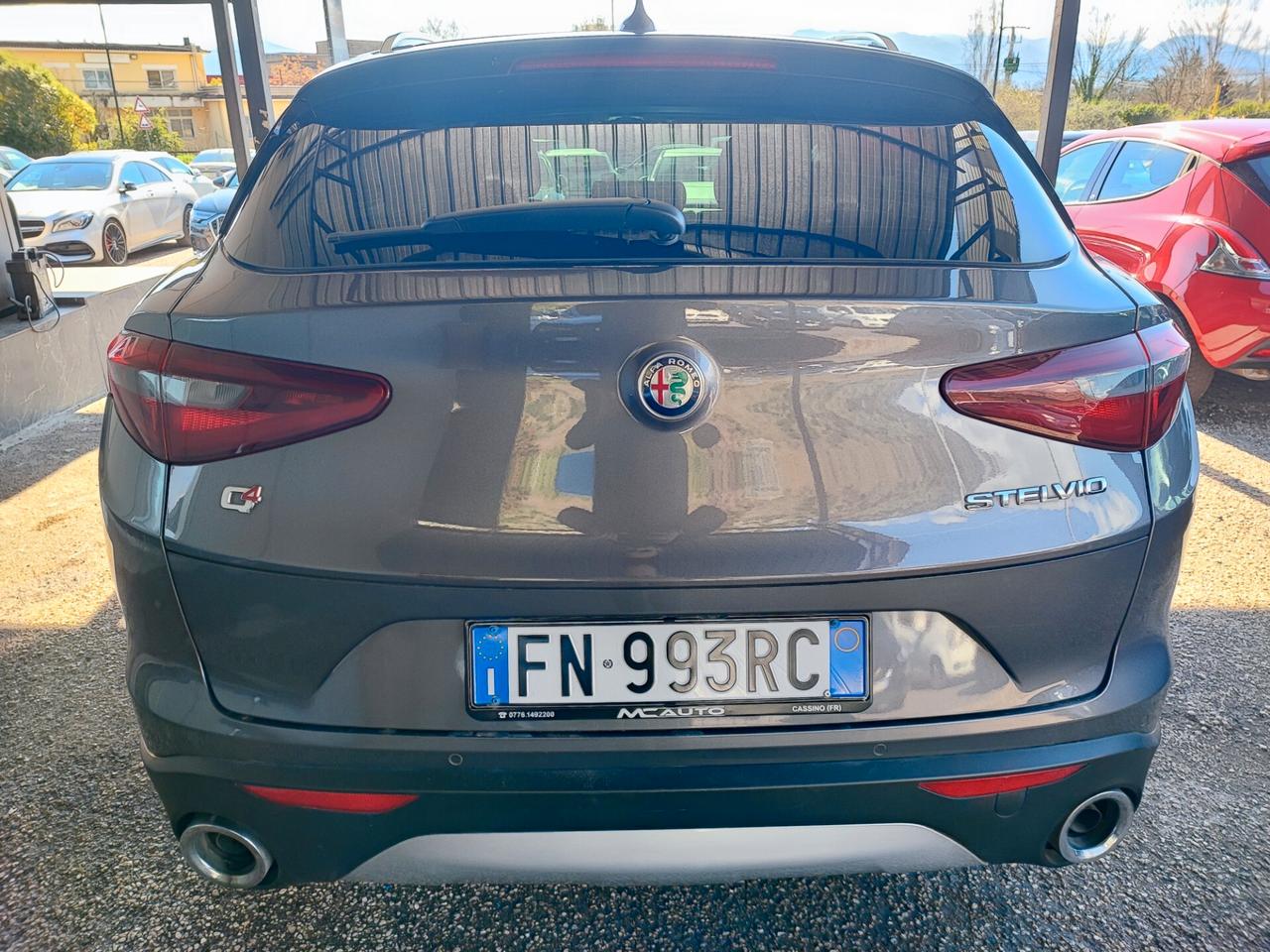 Alfa Romeo Stelvio 2.2 Turbodiesel 180 CV AT8 Q4 Super
