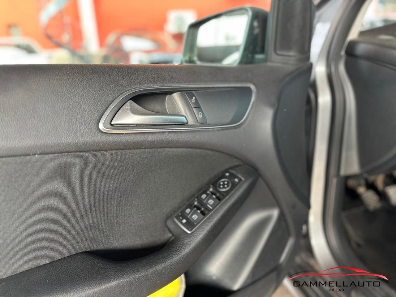 Mercedes-benz B160 1.5 Executive 90CV