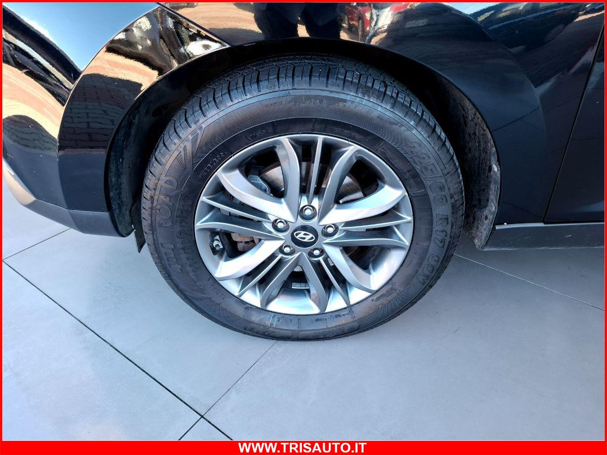 HYUNDAI iX35 1.7 Crdi Xpossible NEOPATENTATI (DOPPIO TETTO PANORAMICO APRIBILE)