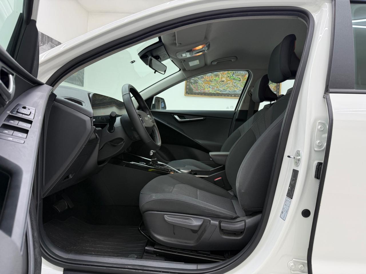 Kia Niro 1.6 GDi DCT HEV Business