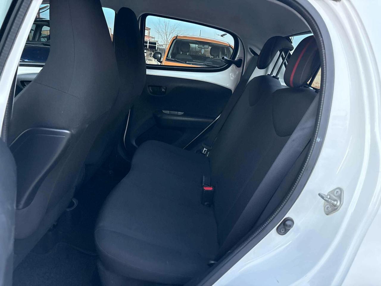 Peugeot 108 VTi 68 3 porte Allure TOP!