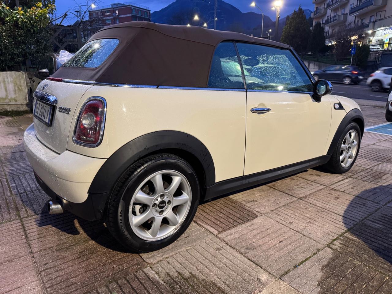 Mini 1.6 16V Cooper Cabrio