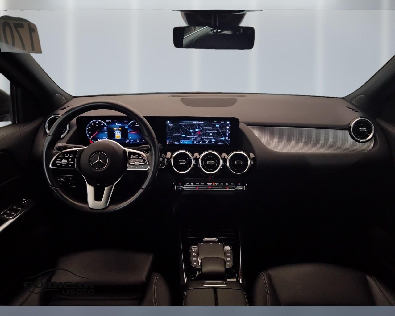 Mercedes-Benz GLA-H247 2020 - GLA 180 d Sport Plus auto