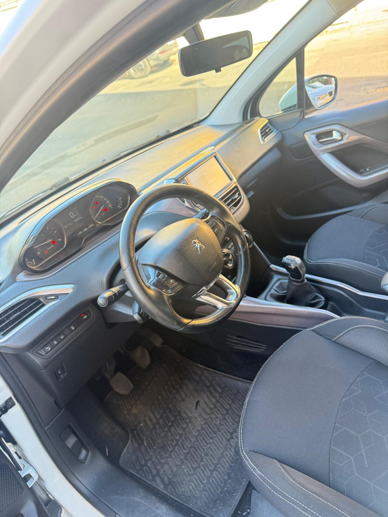 Peugeot 2008 1.6 e-HDi