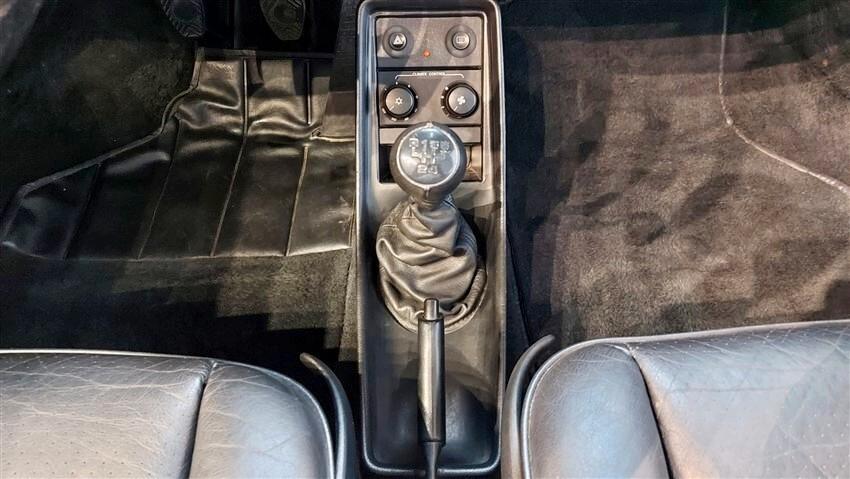Porsche 911 Carrera 3.2 Targa G50