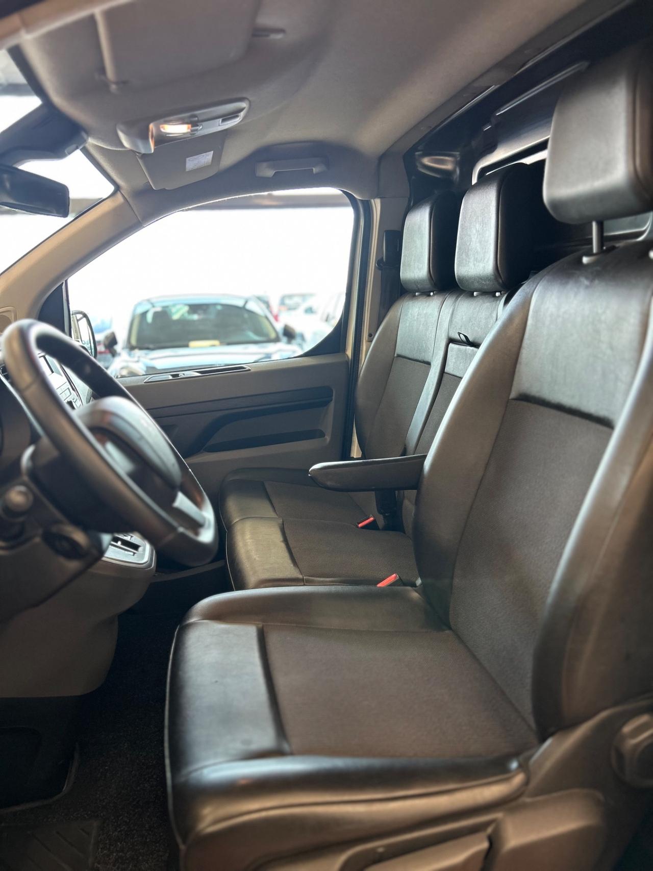 Peugeot Expert e-Expert 75kW PL-TN Furgone Pro Standard