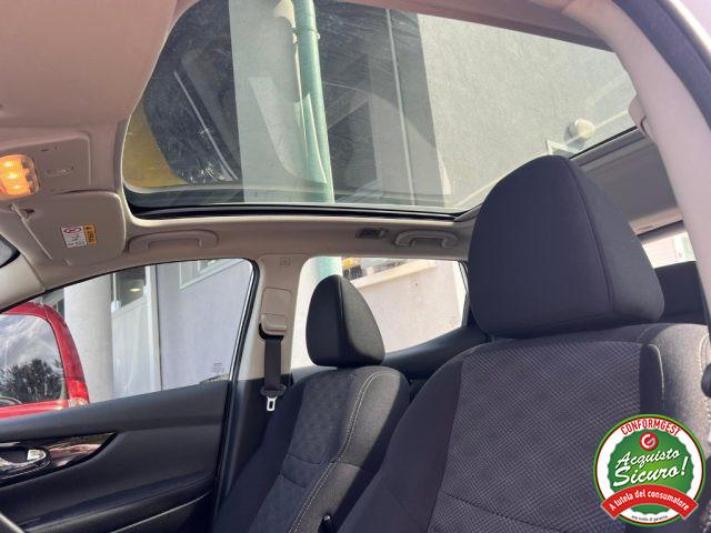 NISSAN Qashqai 1.2 DIG-T Acenta Tetto Panoramico